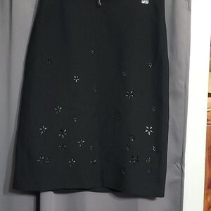 Parallel floral‎ cutout skirt size 8